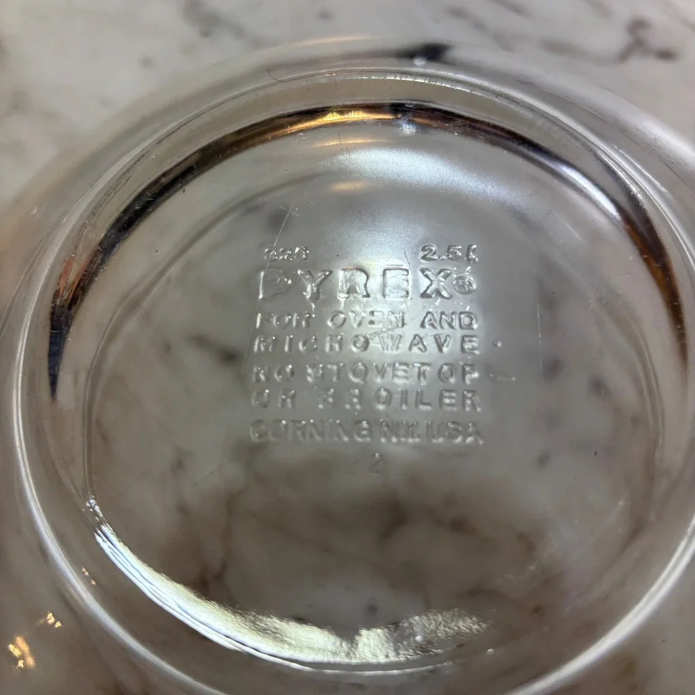 Vintage Pyrex 325 Clear Glass Mixing Bowl 2.5L Oven Microwave Safe Corning NYUSA